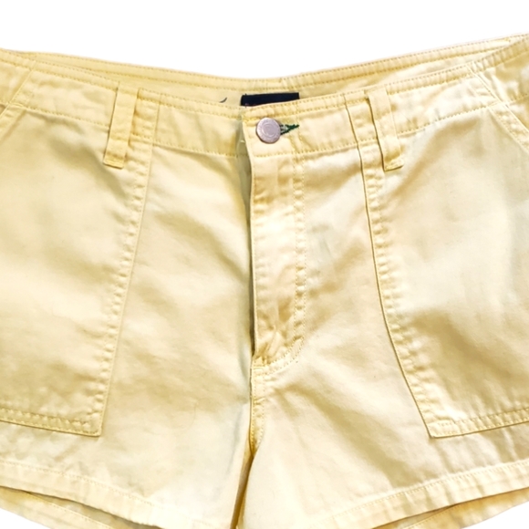 Vintage Tommy Hilfiger Denim Shorties - Picture 5 of 14